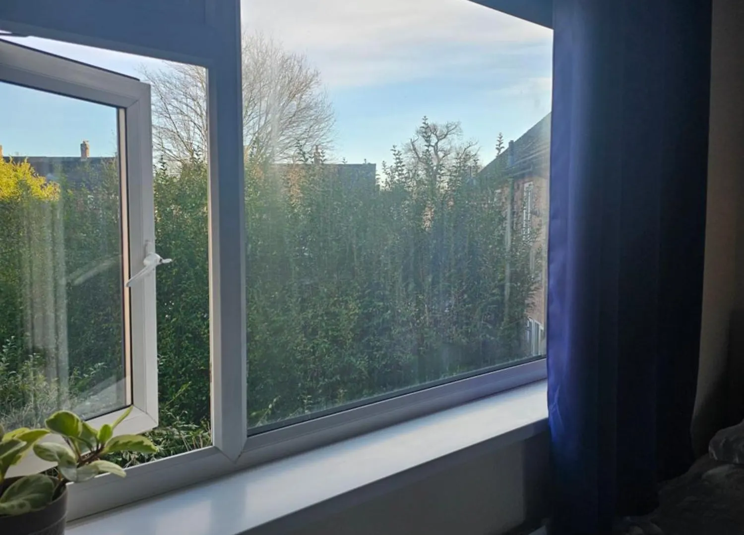 Double Bedroom Located Close To Manchester Airport Wythenshawe