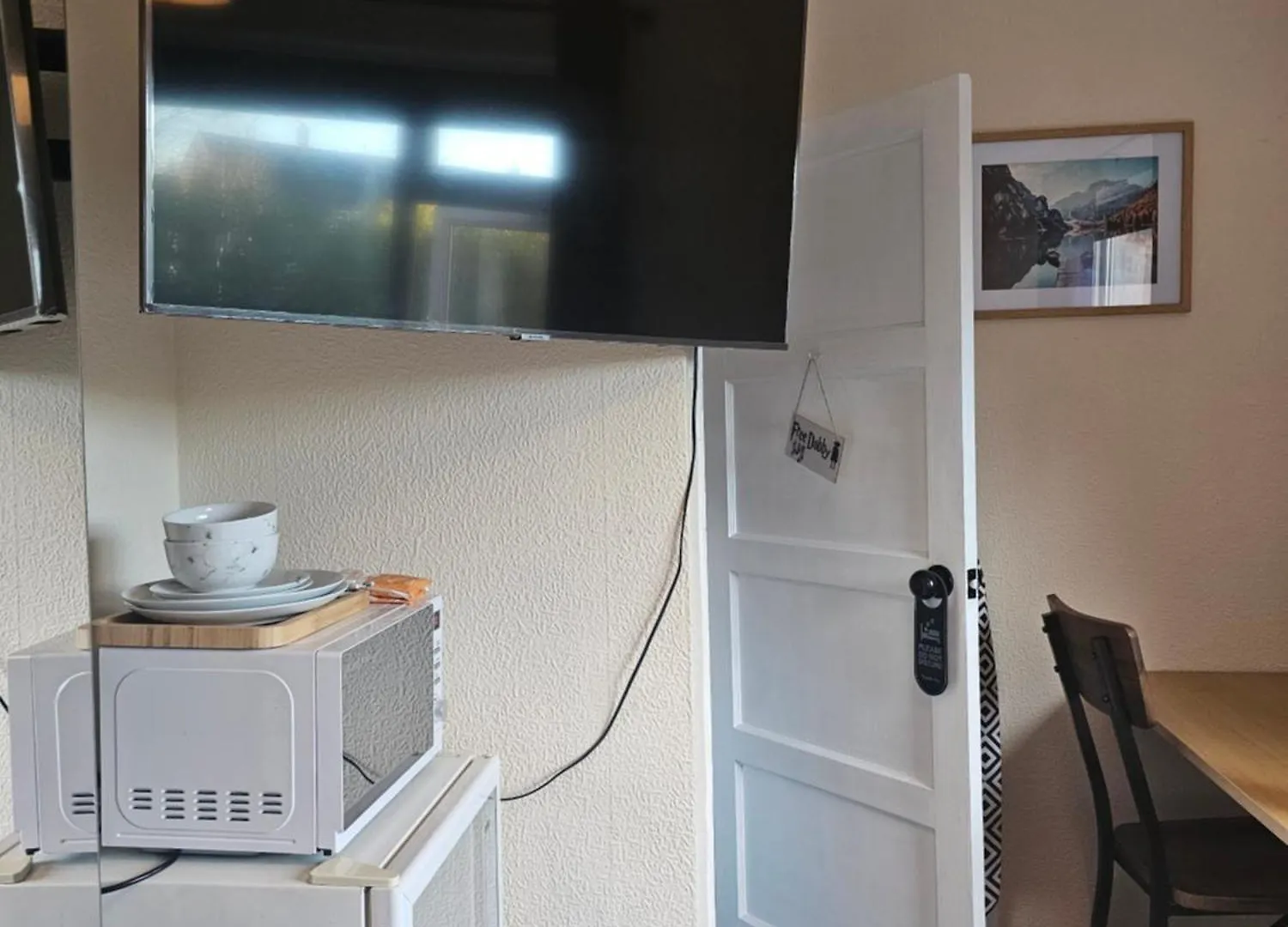 Double Bedroom Located Close To Manchester Airport Wythenshawe United Kingdom